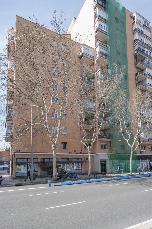 Plaza De Castilla II Apartment Madrid Exterior photo